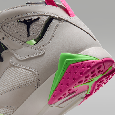 Reviews: Air Jordan 7 Retro 
